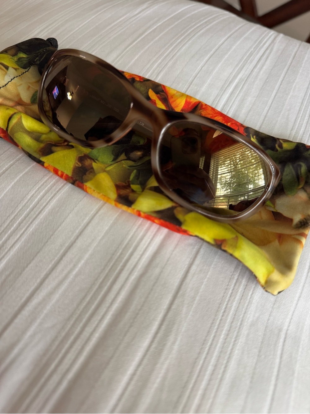 Maui Jim Adults' Kipahulu Polarized Sunglasses - Picture 3 of 12